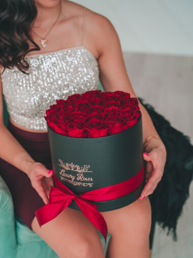 XL СПЯЩИЕ РОЗЫ – LUXURY RED II